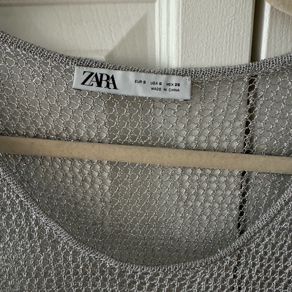 Stylish Mesh Tank Top - Picture 8 of 10